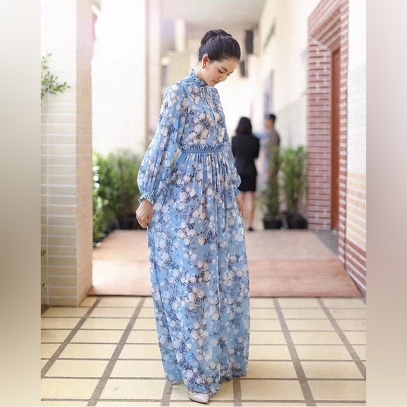 Thai Designer Elegant Floral Blue Maxi Dress - Picture 3 of 6